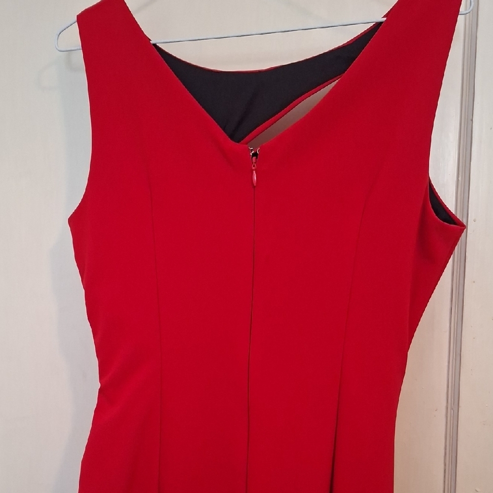 Le Chateau Asymmetrical Red Dress - Picture 5 of 6